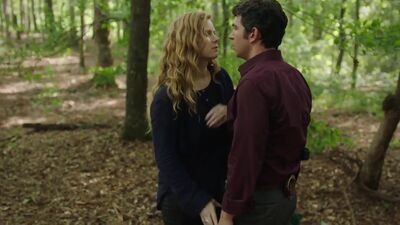 Amy Adams sexy - Sharp Objects S01E04