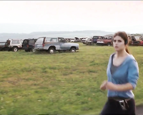 Alexandra Daddario sexy - Bereavement
