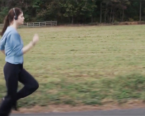 Alexandra Daddario sexy - Bereavement