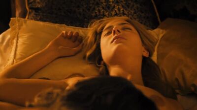 Nora Arnezeder nude - Angelique