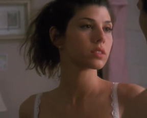Marisa Tomei naked - Untamed Heart