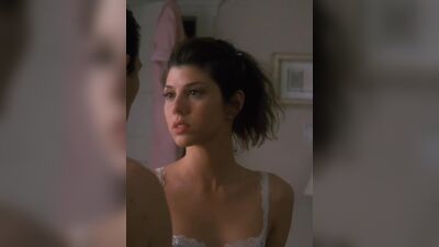 Marisa Tomei naked - Untamed Heart