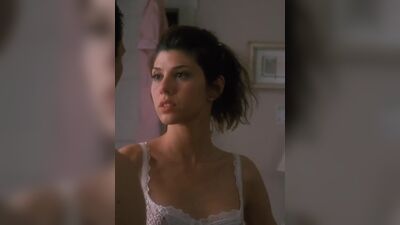 Marisa Tomei naked - Untamed Heart