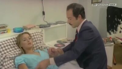 Gloria Guida sexy - Il Medico La Studentessa 1976