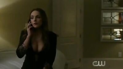 Liz Gillies sexy