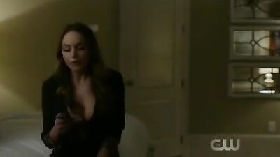 Liz Gillies sexy