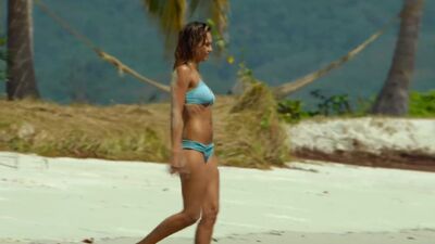 Jessica Alba sexy