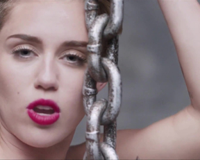 Miley Cyrus nude - Wrecking Ball Uncensored