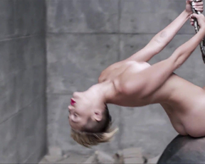 Miley Cyrus nude - Wrecking Ball Uncensored