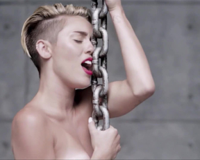 Miley Cyrus nude - Wrecking Ball Uncensored
