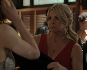 Alexandra Daddario boobs