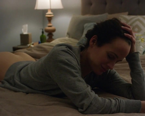 Elizabeth Reaser Backplot ass - Easy