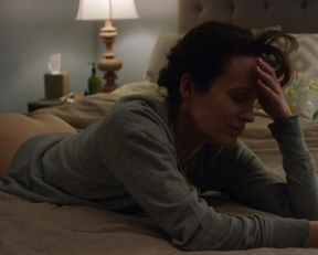 Elizabeth Reaser Backplot ass - Easy