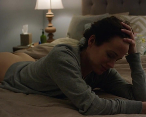 Elizabeth Reaser Backplot ass - Easy