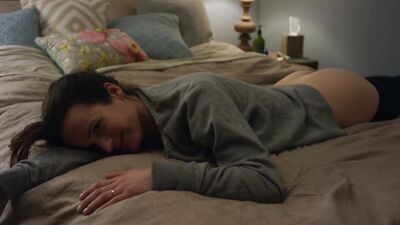 Elizabeth Reaser Backplot ass - Easy