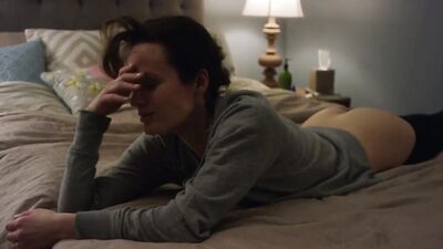 Elizabeth Reaser Backplot ass - Easy