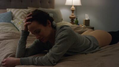 Elizabeth Reaser Backplot ass - Easy