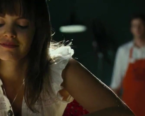 Mena Suvari nude - The Mysteries Of Pittsburgh