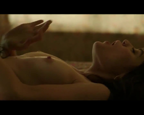 Lucy Hale nude - Dude