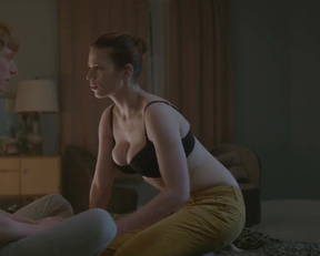Hayley Atwell sexy - Black Mirror Be Right Back