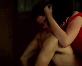 Miriam Giovanelli sexy