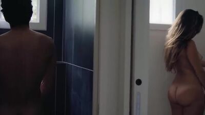 Ophelie Bau Gets Her Phat Ass Rubbed And Cleaned In Mektoub, My Love: Canto Uno - Film nackt
