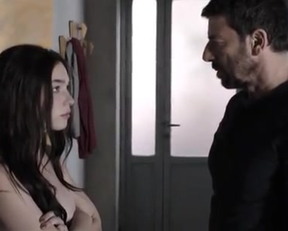 Matilda De Angelis In Una Famiglia - Film nackt