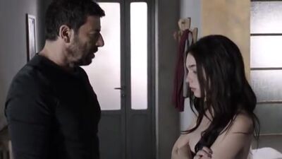 Matilda De Angelis In Una Famiglia - Film nackt