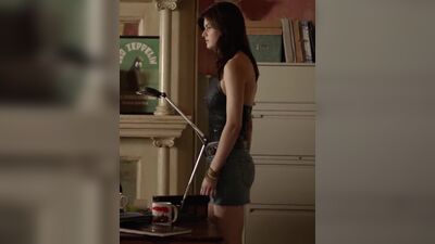 Alexandra Daddario sexy - Parenthood