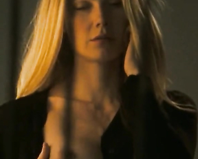 Gwyneth Paltrow nude - Two Lovers