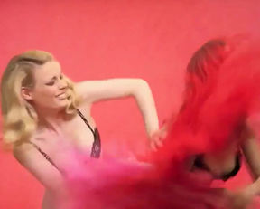 Alison Brie, Gillian Jacobs - Frolic Together