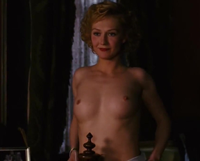 Carice Van Houten nude