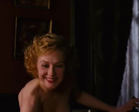 Carice Van Houten nude