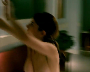 Robin Sydney - Femme Fatales - S01E10 - Film nackt
