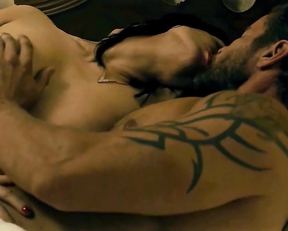 Irina Voronina - Scramble - Film nackt