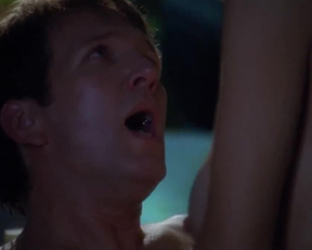 Julie Benson Hot Tub Plot On Masters Of Horror - Film nackt