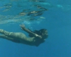 Phoebe Cates In Paradise - Film nackt