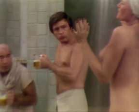 Valerie Perrine In Steambath - Film nackt