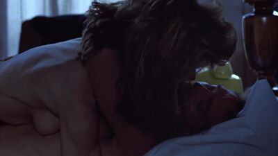 Linda Hamilton - The Terminator - Film nackt