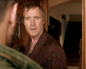 Fernanda Diniz - Berlin Station - S02E02 - Film nackt