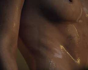 Anna Hutchison In 'Spartacus' - Film nackt