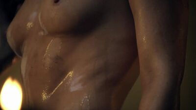 Anna Hutchison In 'Spartacus' - Film nackt