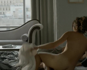 Catherine Brunet  Mylène Mackay In Nelly - Film nackt