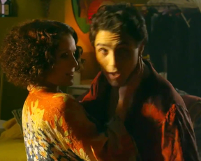 Gracie Gilbert - Underbelly - S06E05 - Film nackt