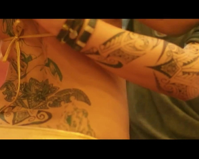 Akansha Puri - Indian Model In A Music Video - Film nackt