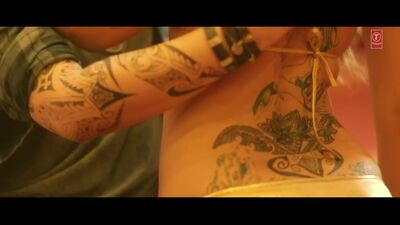 Akansha Puri - Indian Model In A Music Video - Film nackt