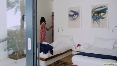 Kacey Barnfield - Blood Orange - Film nackt