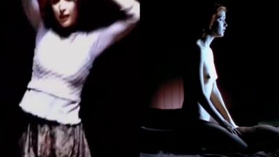 Rose Byrne On/off In The Goddess Of 1967 - Film nackt
