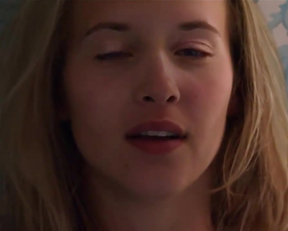 Capucine Delaby In 'Un Souvenir' - Film nackt