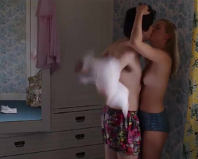 Capucine Delaby In 'Un Souvenir' - Film nackt